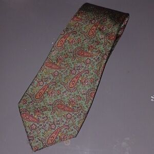 Stonehenge Paisley Green and Red Men's Silk Tie